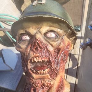 BRAND NEW! Call of duty zombies mask